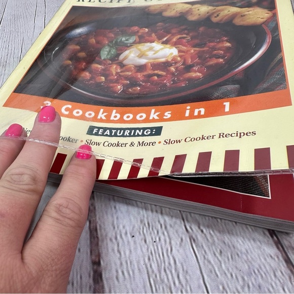 vintage 2001  Slow Cooker recipe collection Cookbook homestead homemade - Picture 6 of 6